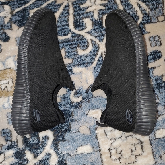 Skechers Elite Fit Stretch Wide Shoes with Memory Foam - Picture 3 of 8